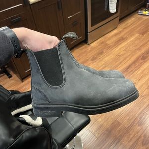 Grey Blundstone size 7.5 womens